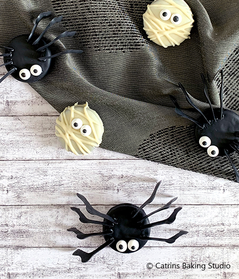 Keksspinnen zu Halloween mit DeBeukelaer und Prinzen Rolle